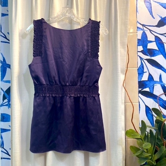 NWOT Women’s Plumb Colored BCBG MaxAzria Satin Top Size Medium - Picture 6 of 8